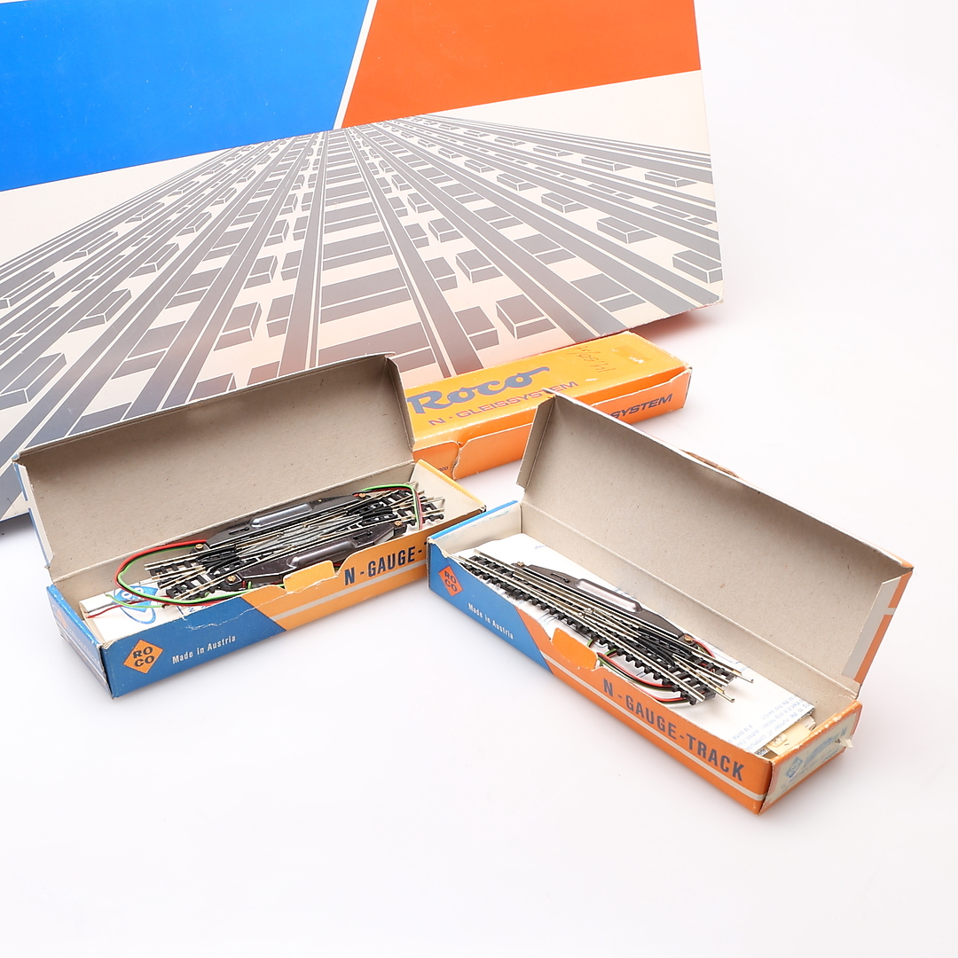 Images for 1232722. MODEL RAILWAY PARTS, 32 pieces, Roco and