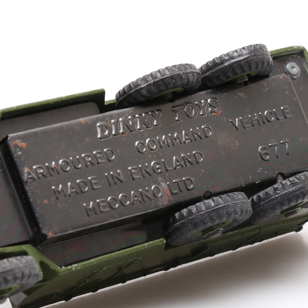 Jouet Dinky Toys N°677 - Véhicule De Commandement Blindé (Made In England) - Occasion