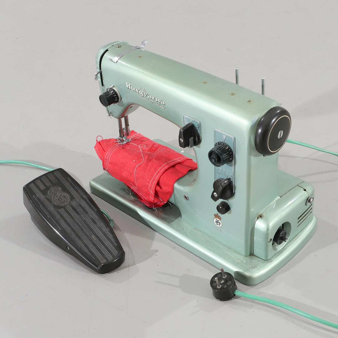 Images for 1768092. SEWING MACHINE, Husqvarna Automatic type 21e
