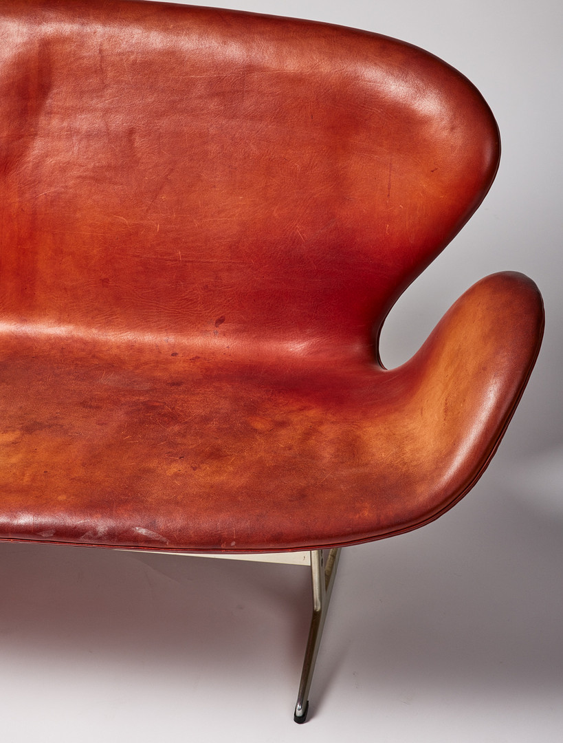ARNE JACOBSEN.