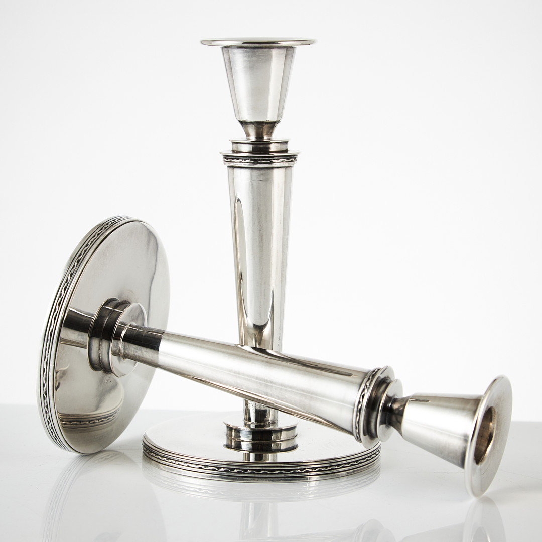 C.F. CARLMAN. A pair of Swedish 20th century silver candlesticks, mark of C.F. Carlman, Stockholm 1956.