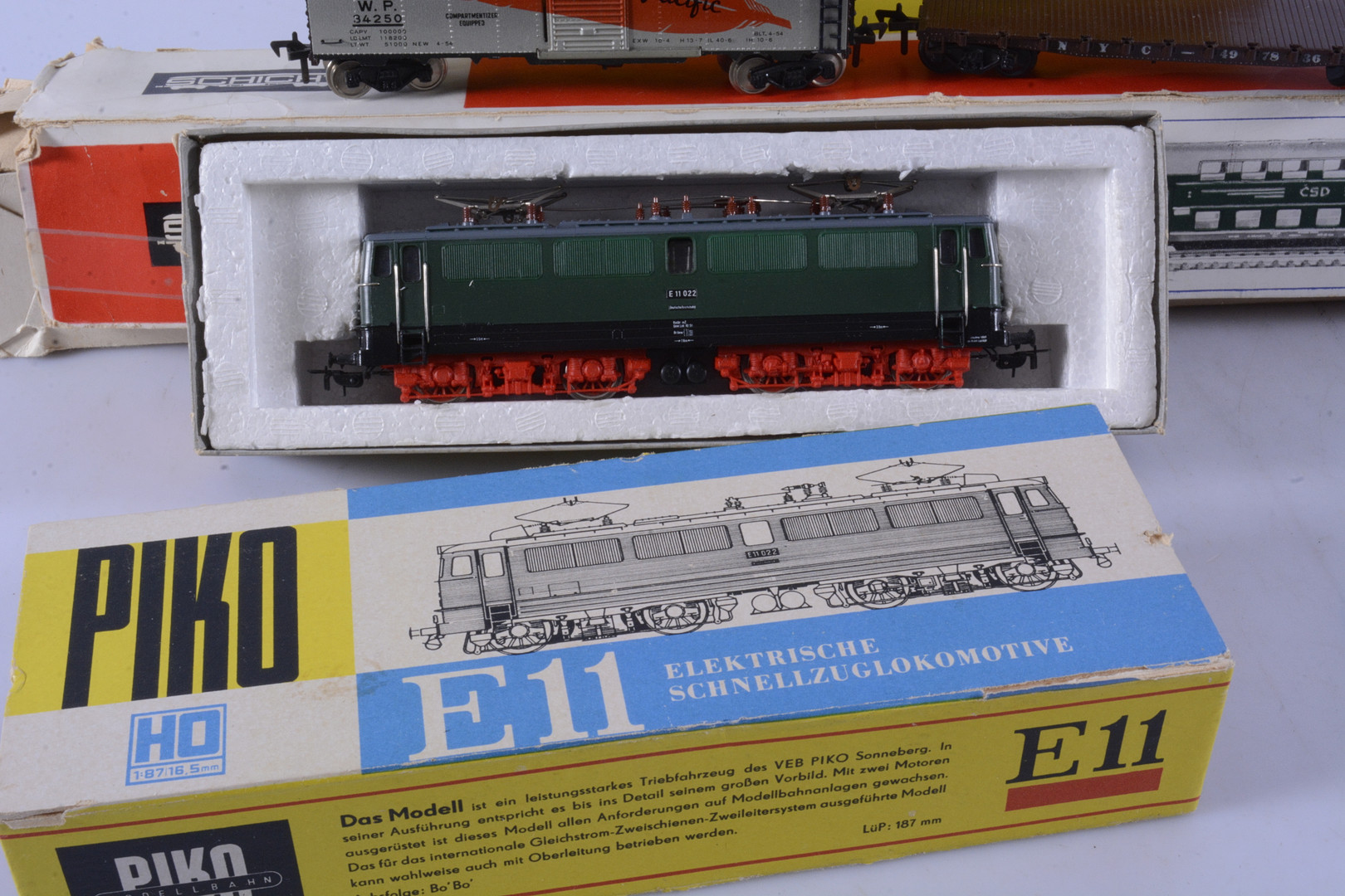 Images for 2097229. LOT OF A Collection PARTS, Piko and Schicht ...