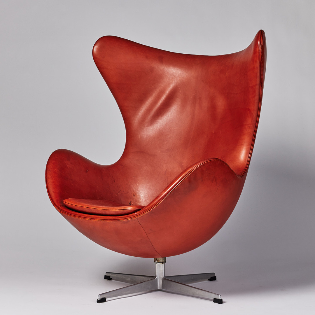 ARNE JACOBSEN. 