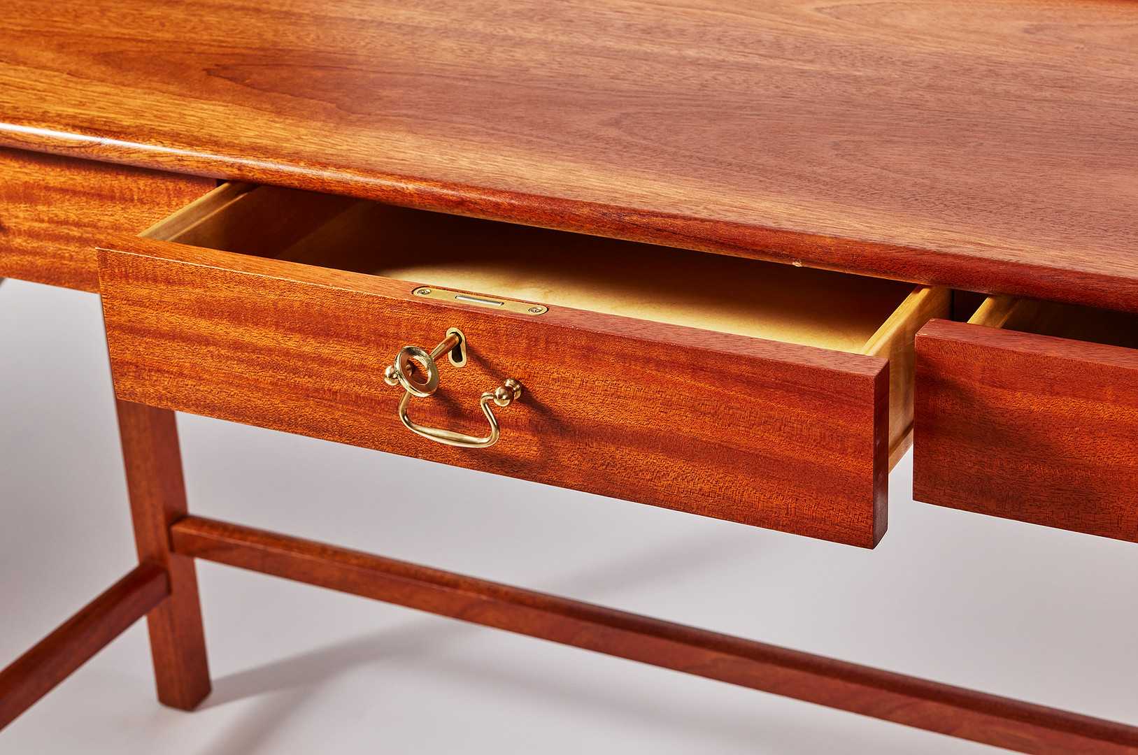 JOSEF FRANK. Sideboard, model no. 2115, Svenskt Tenn, veneered in mahogany, fittings in brass, the board with edging.