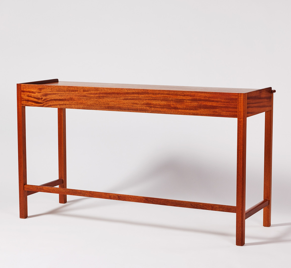 JOSEF FRANK. Sideboard, model no. 2115, Svenskt Tenn, veneered in mahogany, fittings in brass, the board with edging.
