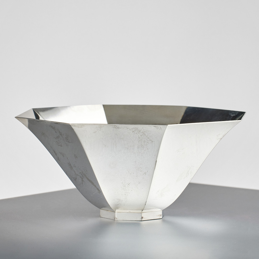 WIWEN NILSSON. A Swedish 20th century serling silver bowl, mark of Wiwen Nilsson, Lund 1944.