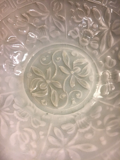 A MOULDED QINGBAI 'LOTUS' BOWL.