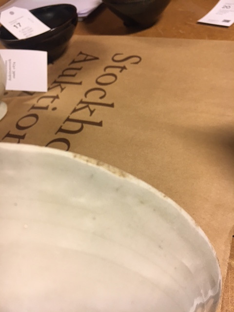 A MOULDED QINGBAI 'LOTUS' BOWL.