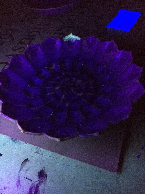 A RARE BLUE AND WHITE MOLDED 'LOTUS' DISH.