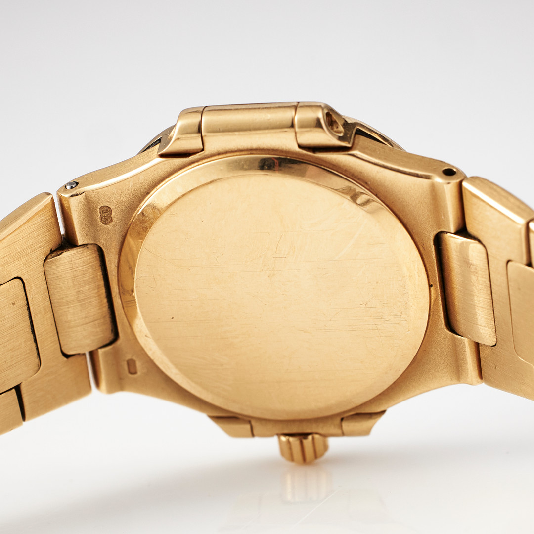 PATEK PHILIPPE, damur, Nautilus, 18 k guld, ca 1986.
