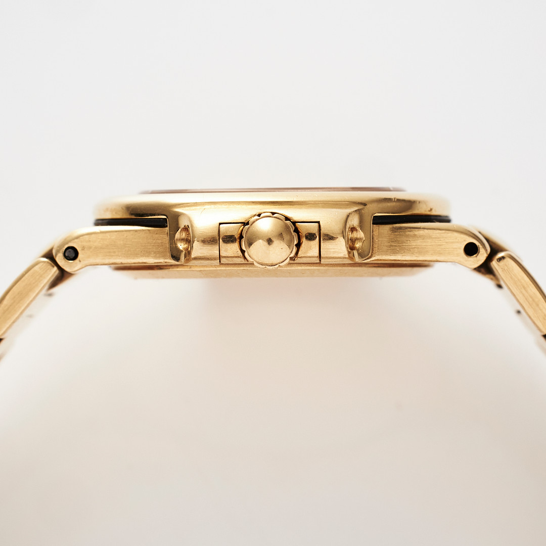 PATEK PHILIPPE, damur, Nautilus, 18 k guld, ca 1986.