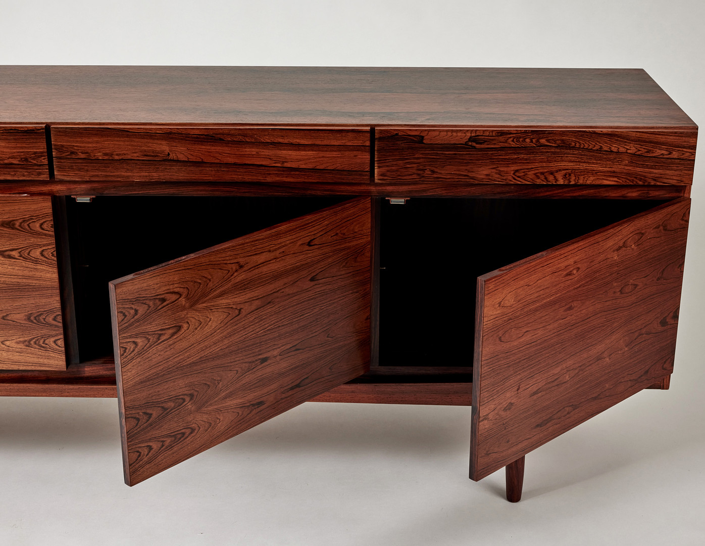 IB KOFOD-LARSEN. Sideboard, Faarup Möbelfabrik, Danmark 1960-tal, jakaranda.