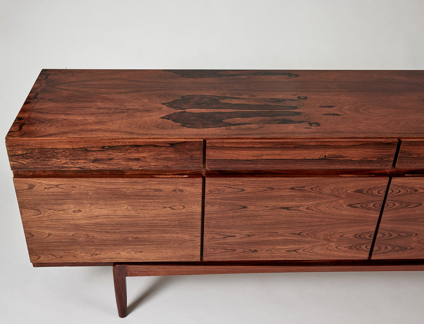 IB KOFOD-LARSEN. Sideboard, Faarup Möbelfabrik, Danmark 1960-tal, jakaranda.