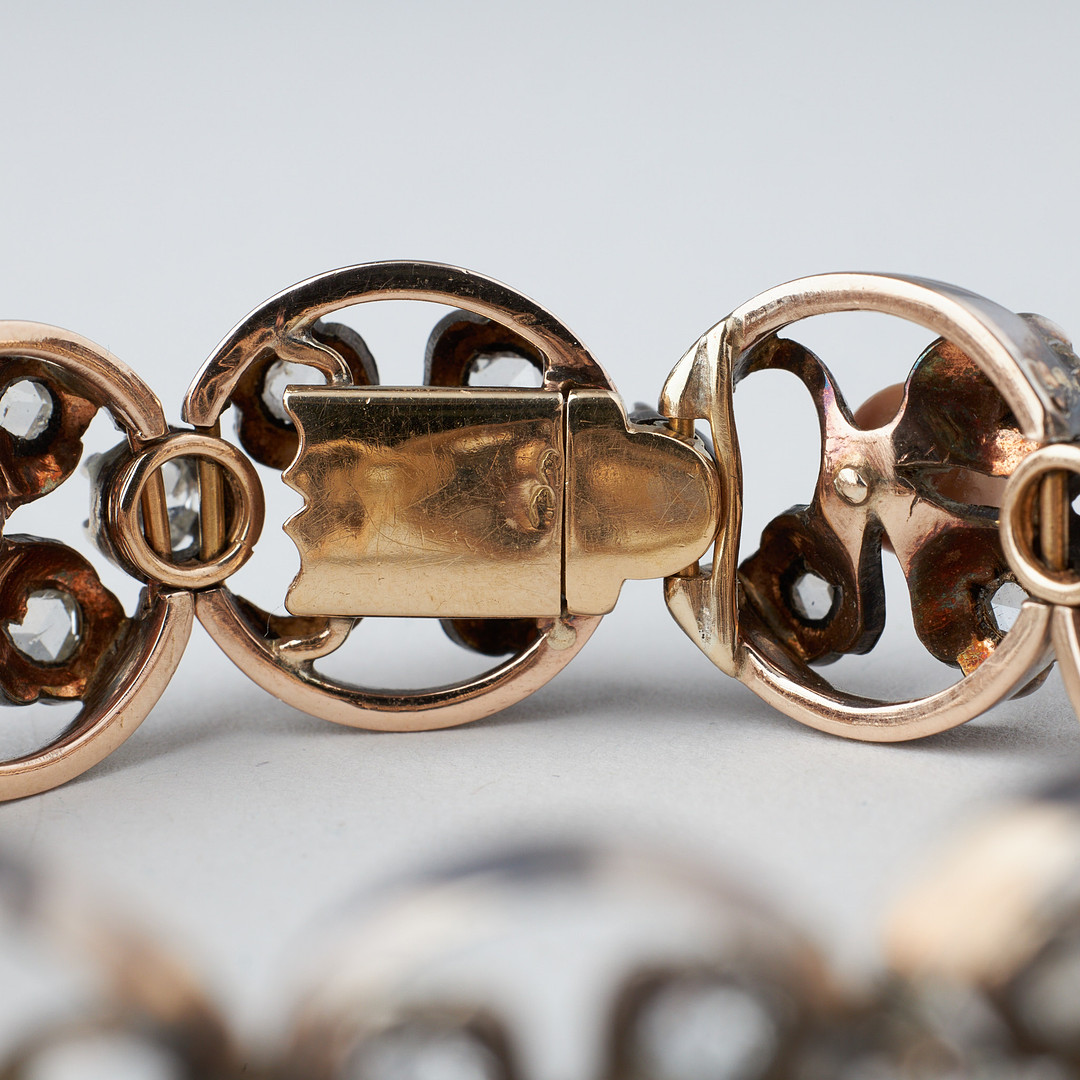 ARMBAND, odlade pärlor, diamanter, 18K guld, silver, Frankrike.