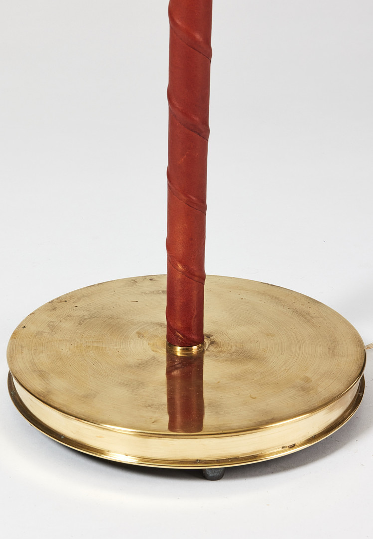 JOSEF FRANK. Golvlampa, Firma Svenskt Tenn, mässing, modell 2148.