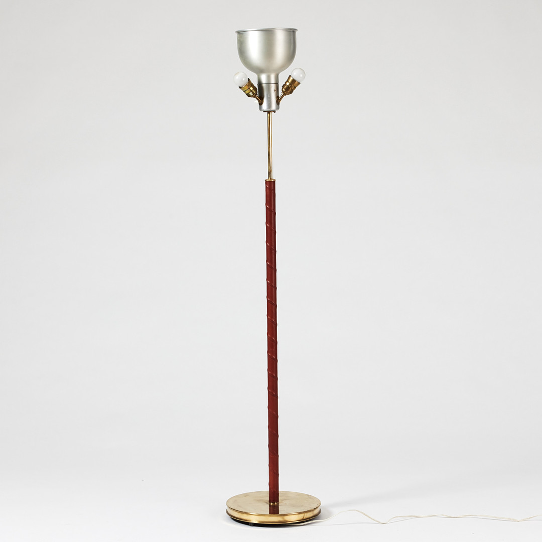 JOSEF FRANK. Golvlampa, Firma Svenskt Tenn, mässing, modell 2148.