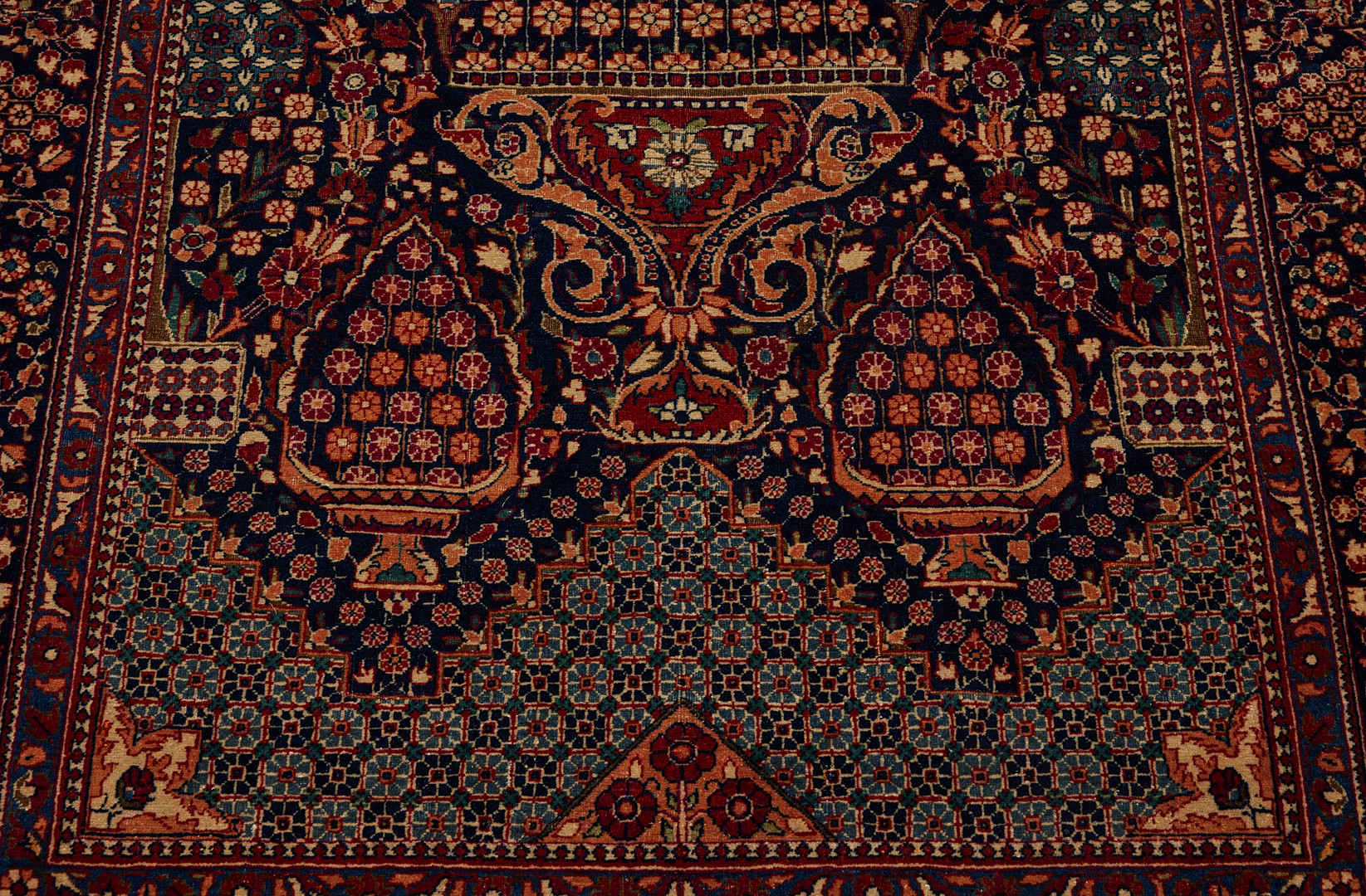 ORIENTMATTA, Kashan, semiantik 1920-30-tal, 208 x 140 cm.