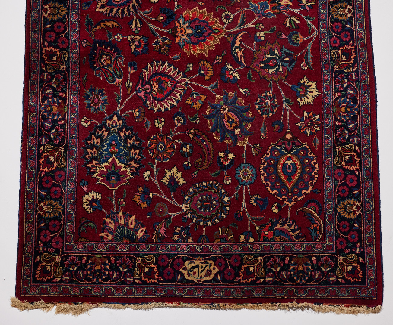 ORIENTMATTA, Mashad, semiantik, signerad Saber,462 x 157 cm.