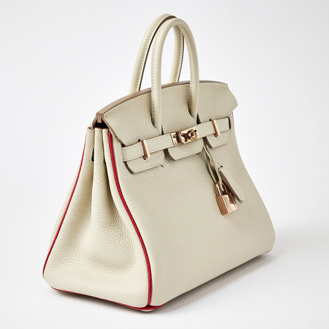 HERMÈS,
