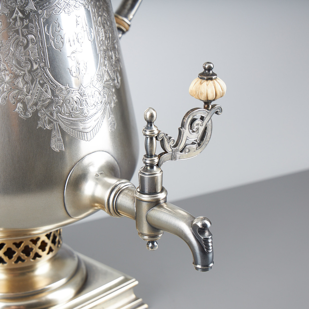 SAMOVAR, silver, sannolikt Vasiliy Baladanov, 1894 Moskva.