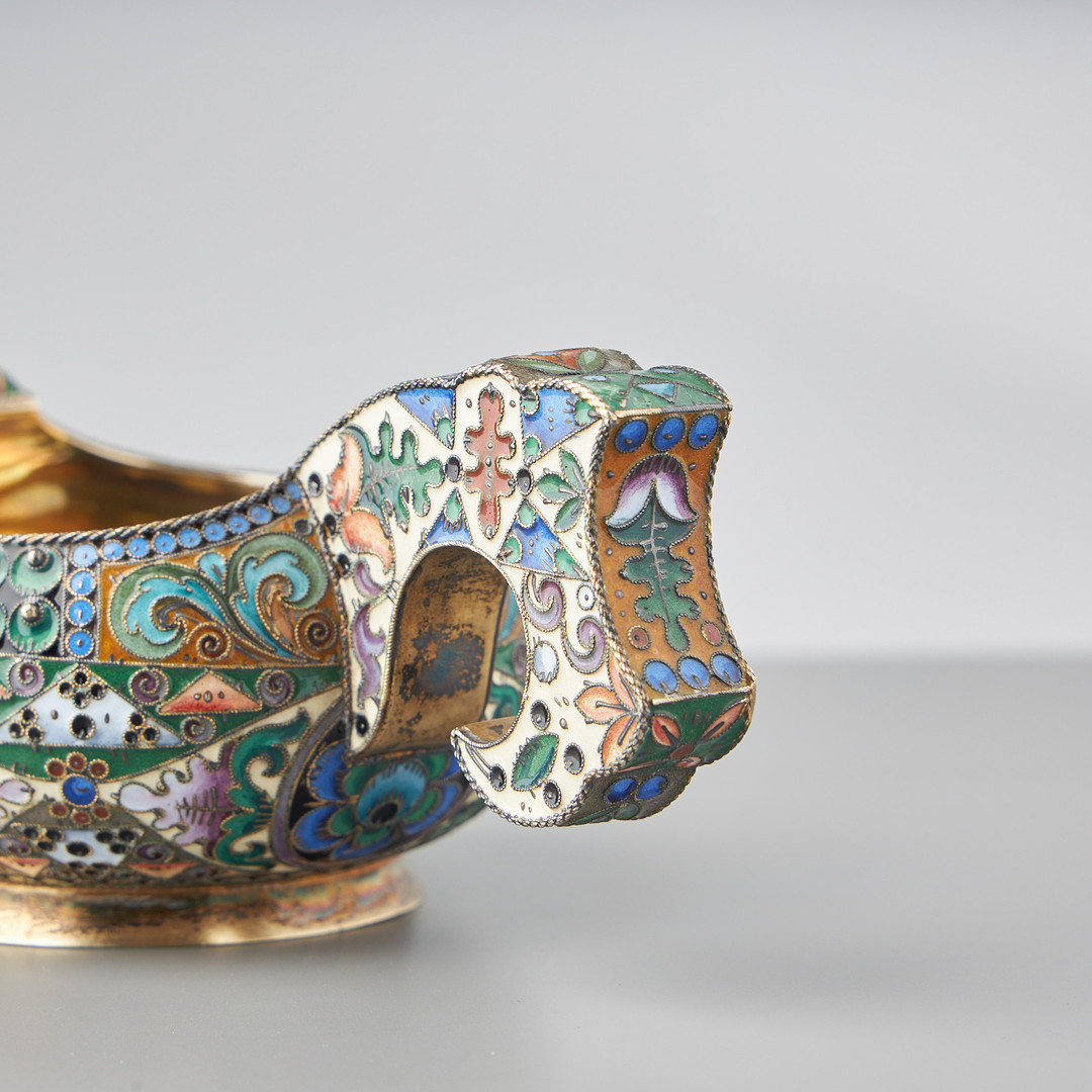 KÅSA, emalj, förgyllt silver, Khlebnikov, Moskva sekelskiftet 1800/1900.