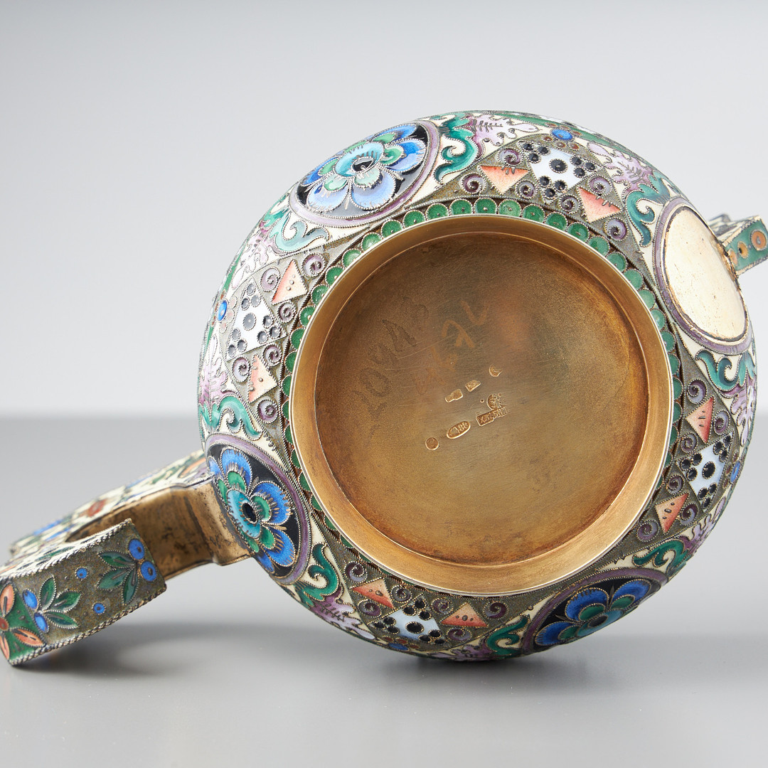 KÅSA, emalj, förgyllt silver, Khlebnikov, Moskva sekelskiftet 1800/1900.
