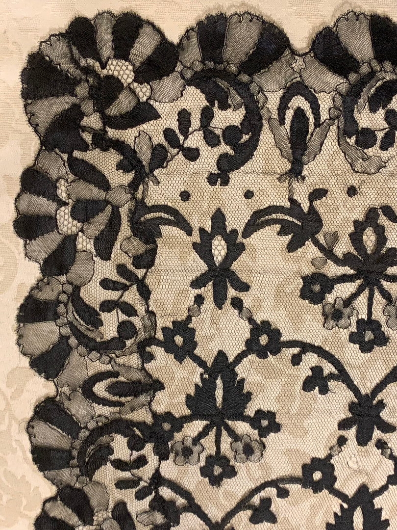 Images for 2650314. Comb, black mantilla and two triangular mantillas