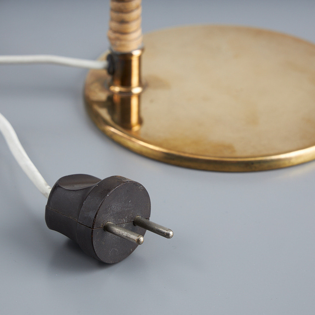 PAAVO TYNELL. BORDSLAMPA. Taito Oy, 1940-tal.