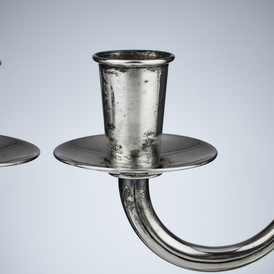 CG HALLBERG. Kandelabrar för två ljus, ett par lika, silver, Stockholm 1929-1936. Swedish Grace.