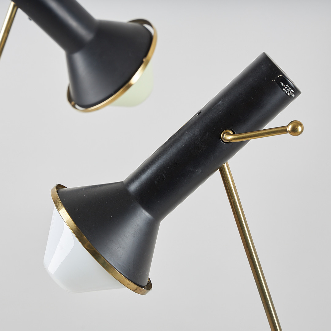 TAPIO WIRKKALA. GOLVLAMPOR, 2 st. K10-47, Idman Ab, 1960-tal. Modellen formgiven 1960.