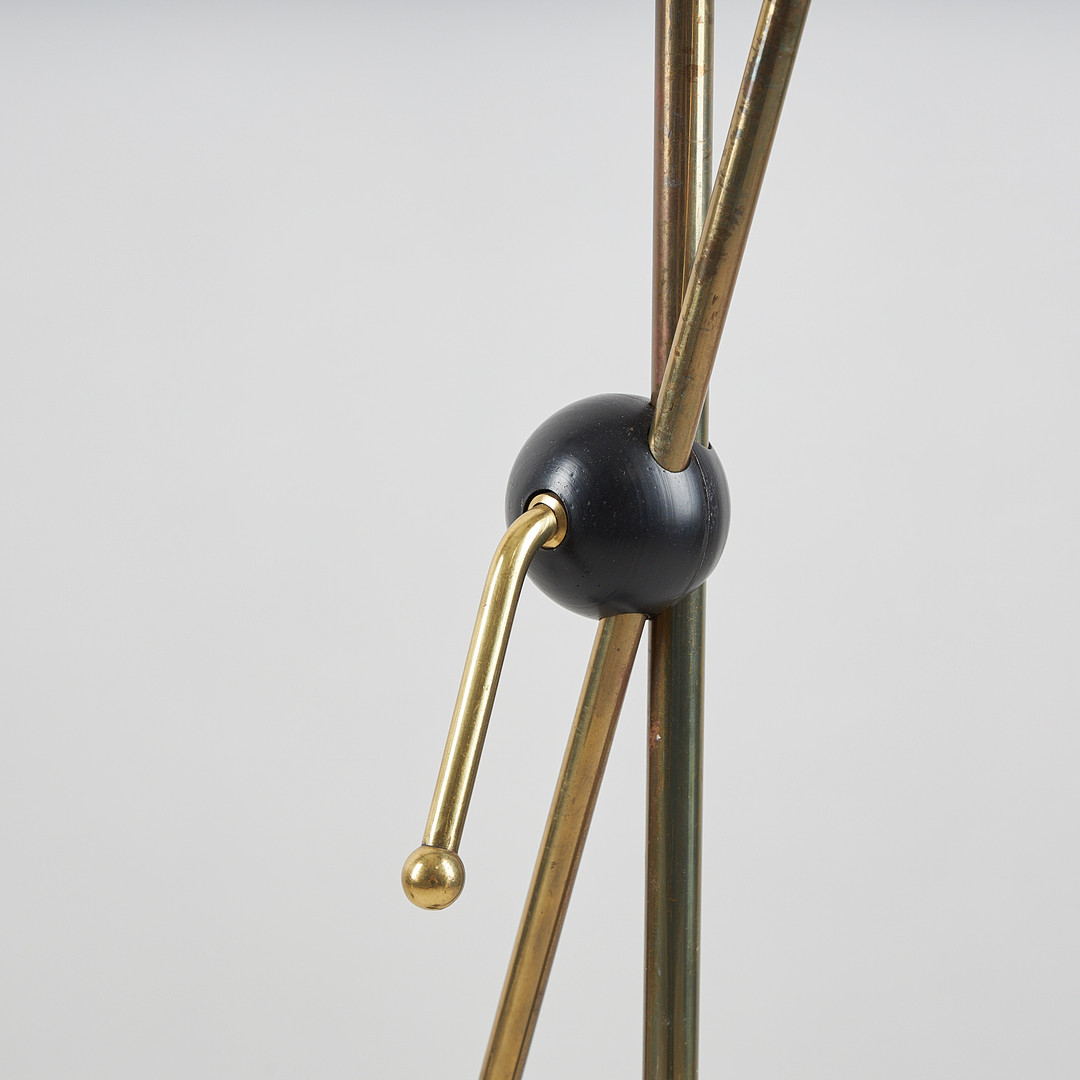 TAPIO WIRKKALA. GOLVLAMPOR, 2 st. K10-47, Idman Ab, 1960-tal. Modellen formgiven 1960.