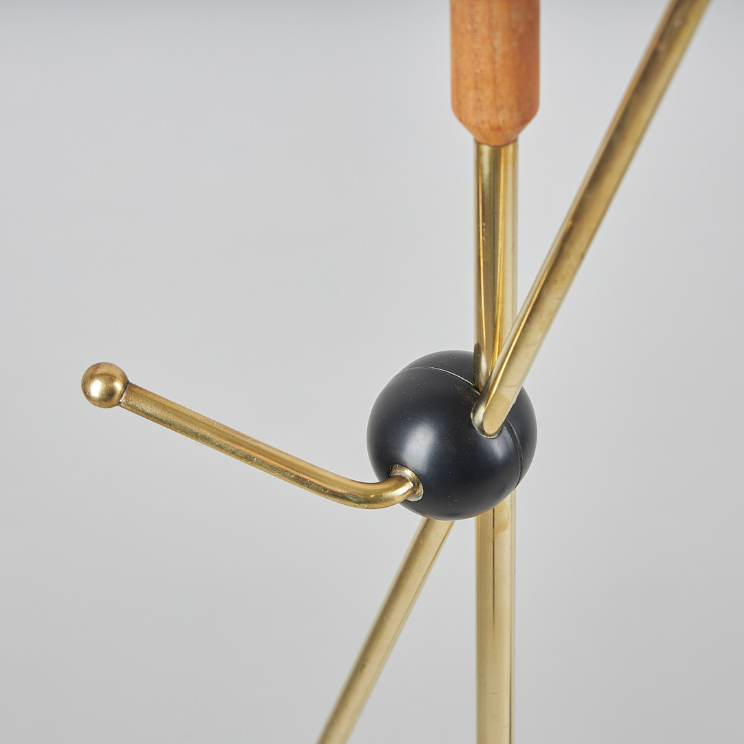TAPIO WIRKKALA. GOLVLAMPOR, 2 st. K10-47, Idman Ab, 1960-tal. Modellen formgiven 1960.