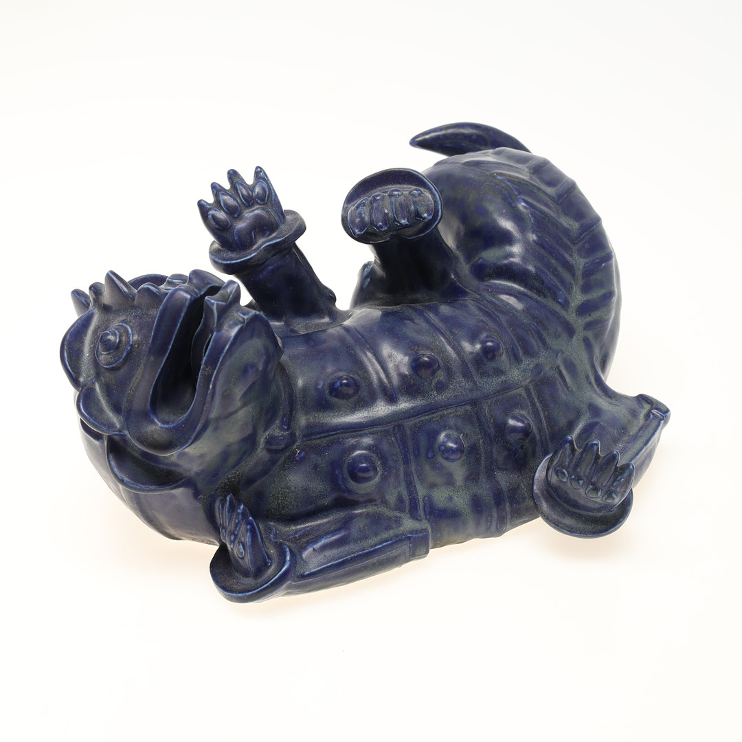WILHELM KÅGE. Drakmamma, Gustavsberg, 1939, stengods.