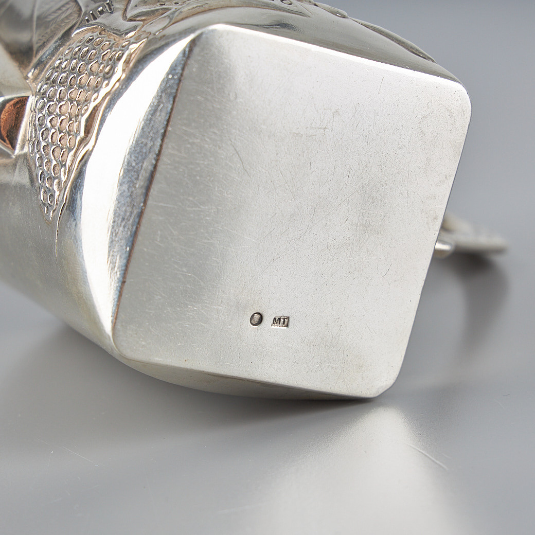 GRÄDDKANNA, silver med Bogatyr dekoration, Mihail Tarasov, Ryssland 1908-17.