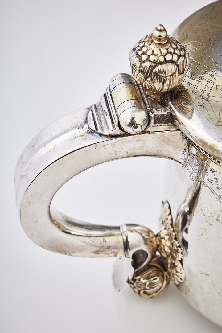 KARSTEN FEDDER D.Ä. Dryckeskanna, silver, (verksam i Visby -1686-1706). Barock.
