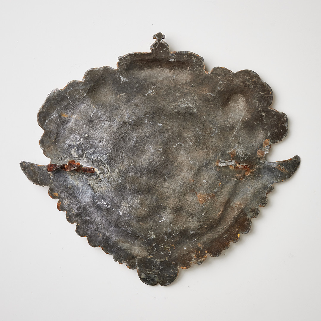 STOCKHOLMS STADS BRANDFÖRSÄKRINGSKONTOR, emblem, 1700-talets andra hälft, förgyllt bly.