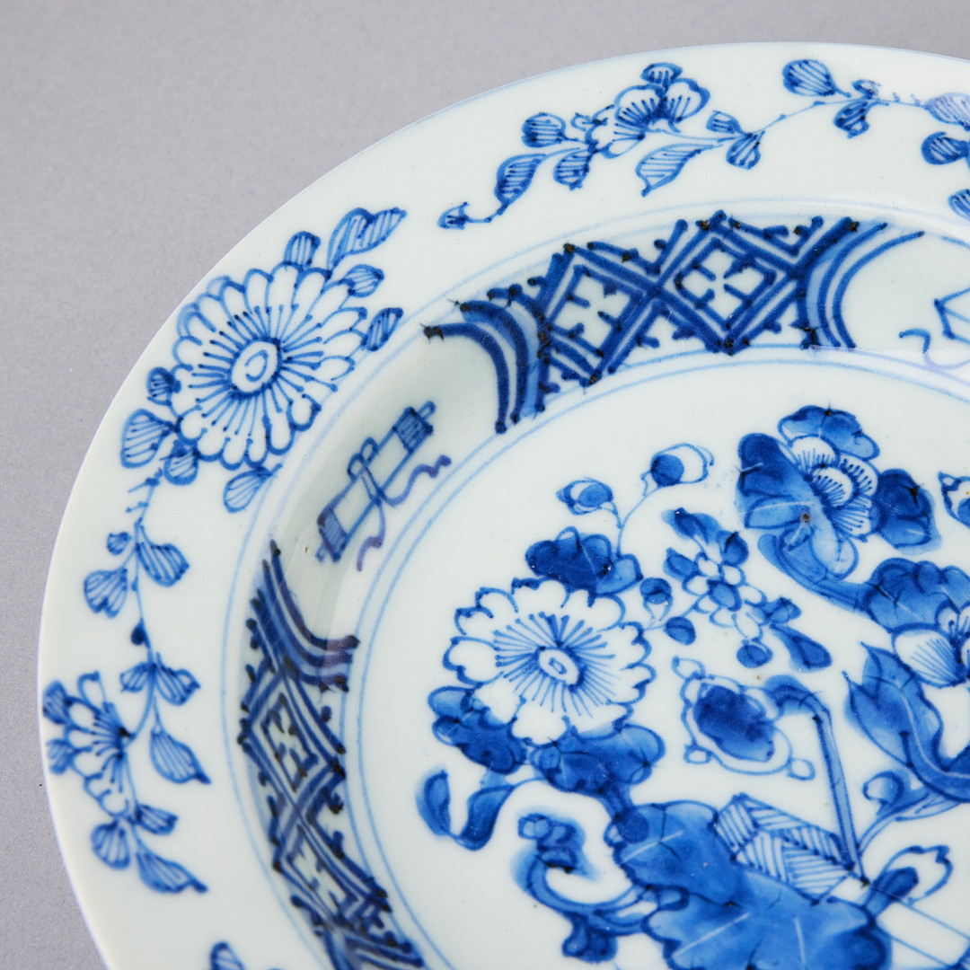 BÄRTALLRIKAR, åtta stycken, porslin, Kina, Qianlong (1736-1795).