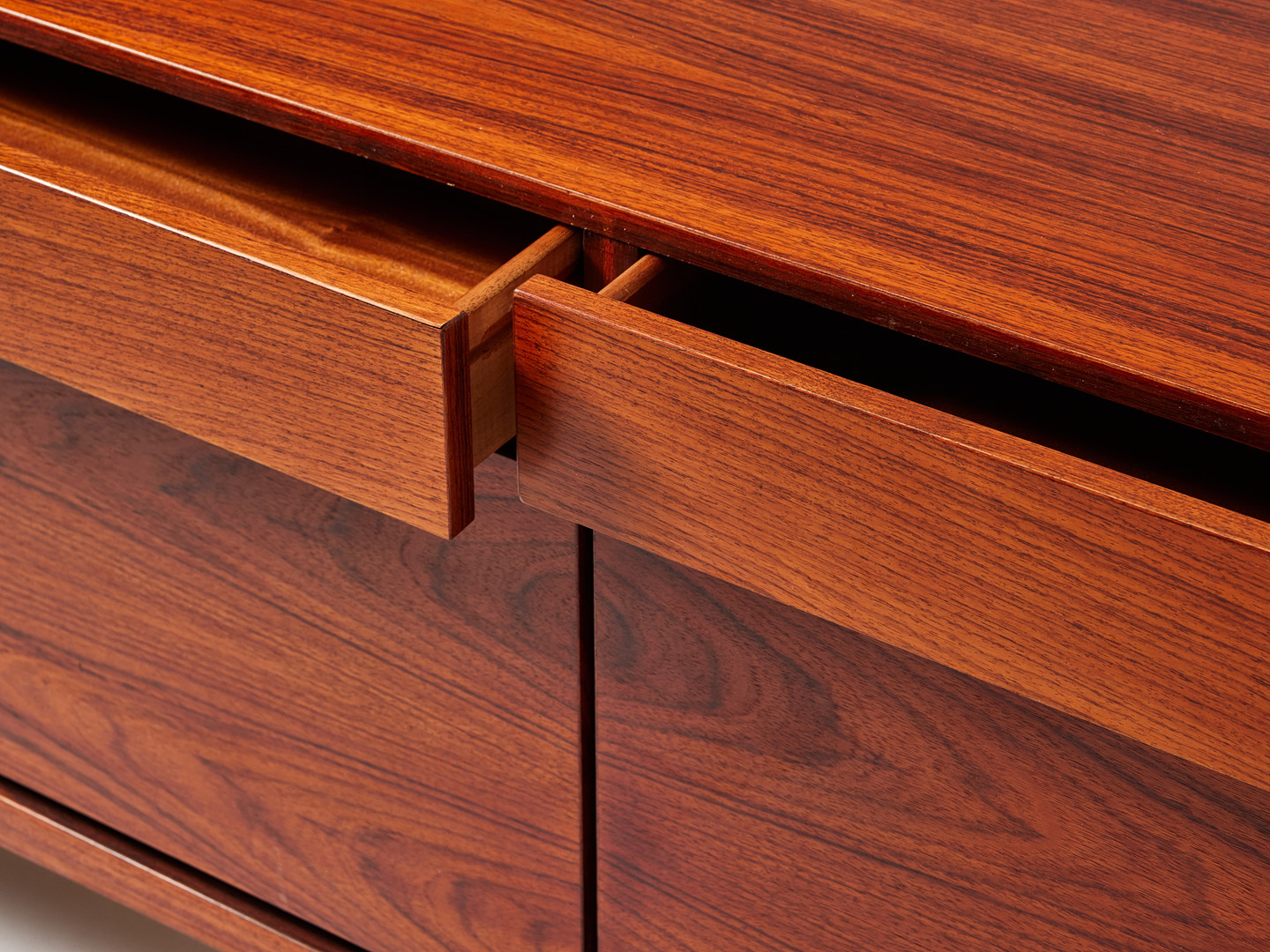 IB KOFOD-LARSEN. Sideboard, Faarup Möbelfabrik, Danmark 1960-tal, jakaranda.