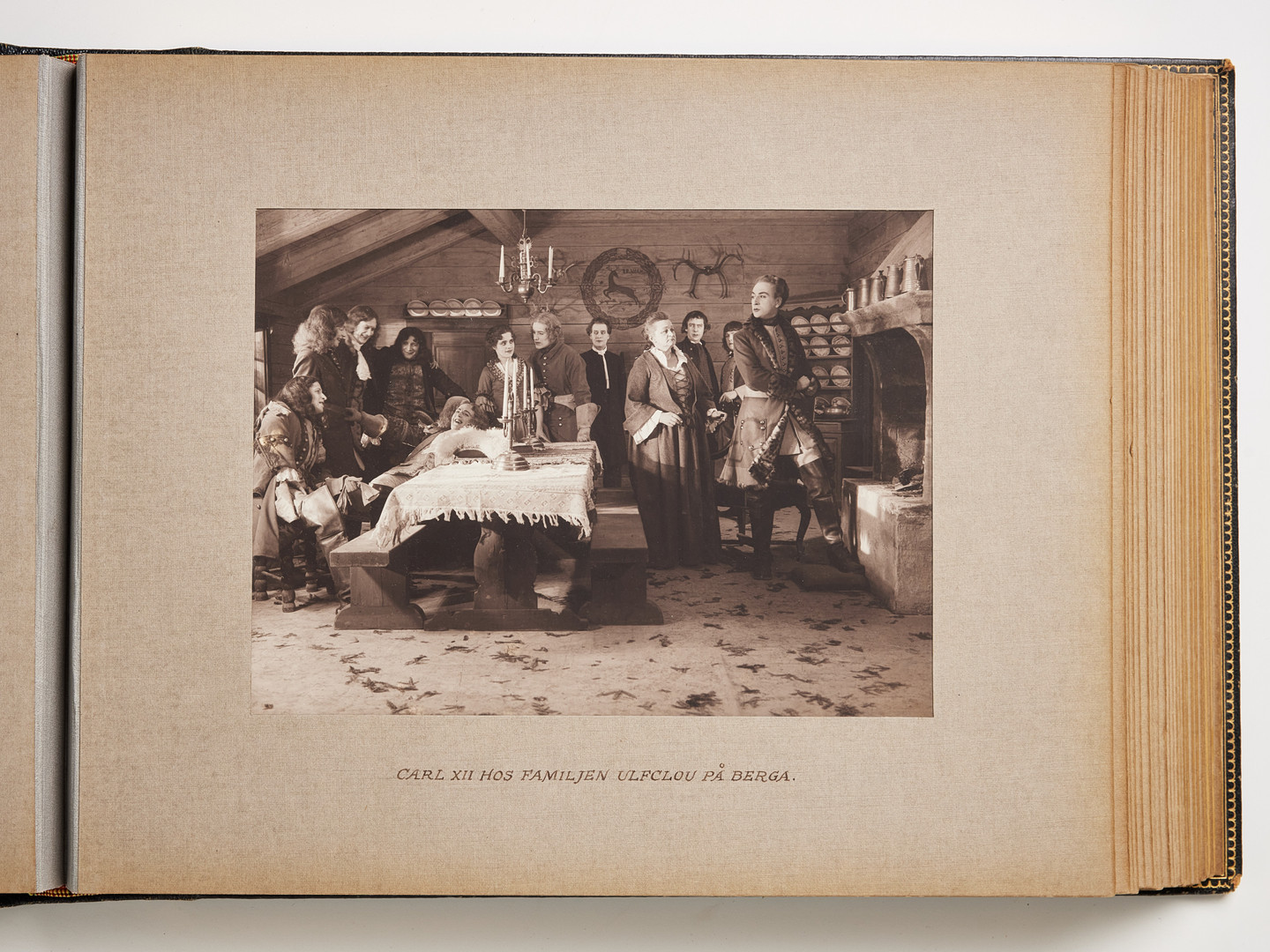 KUNGLIGT ALBUM STILLBILDER UR FILMEN CARL XII 1925.