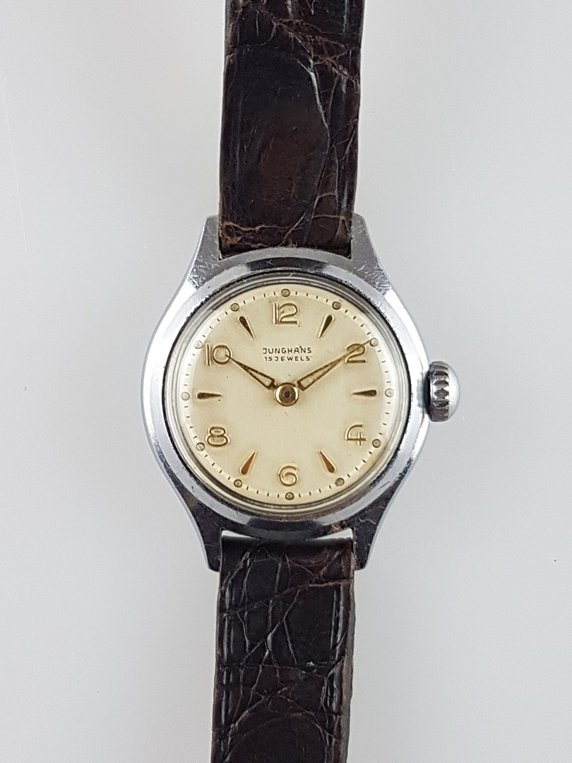 DAMENARMBANDUHR JUNGHANS - STAHLGEHÄUSE.