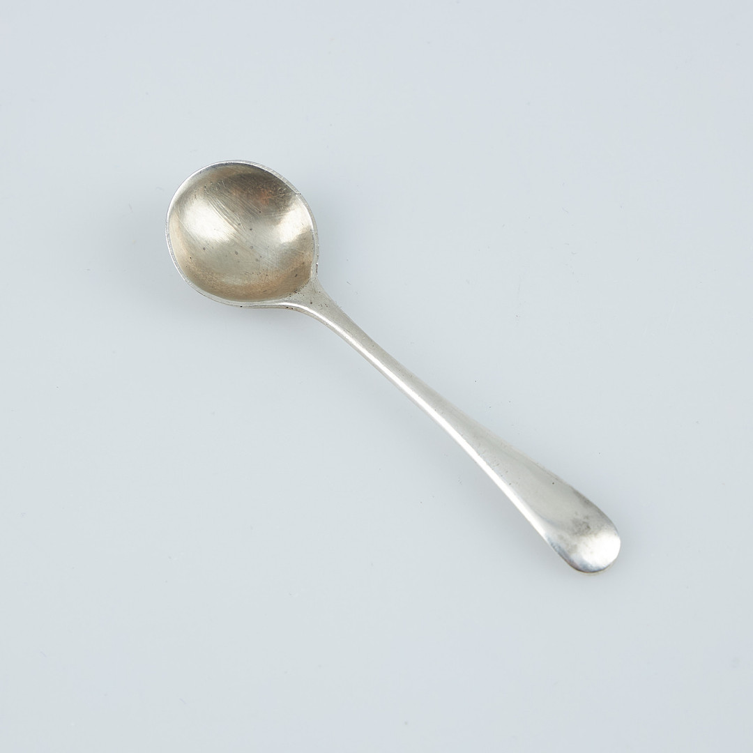 SALTKAR MED SKEDAR, 8 st, silver, Elkington & Co, Birmingham 1889.