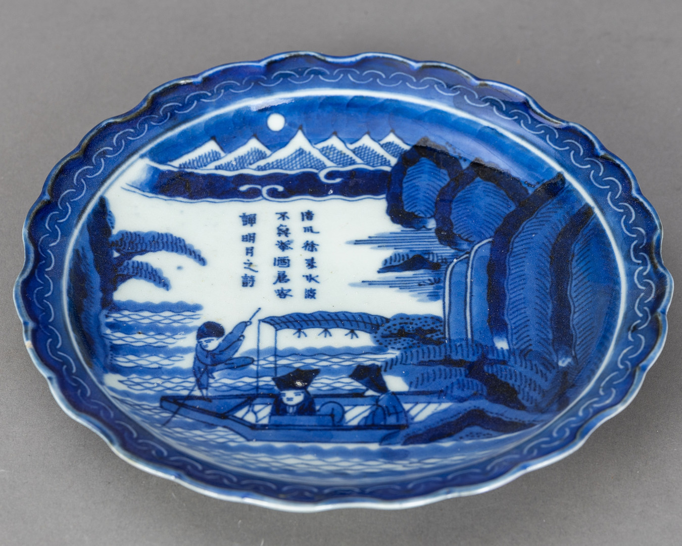 Blauweiße Schale im chinesischen Stil, Ko-Imari, 19. Jh.