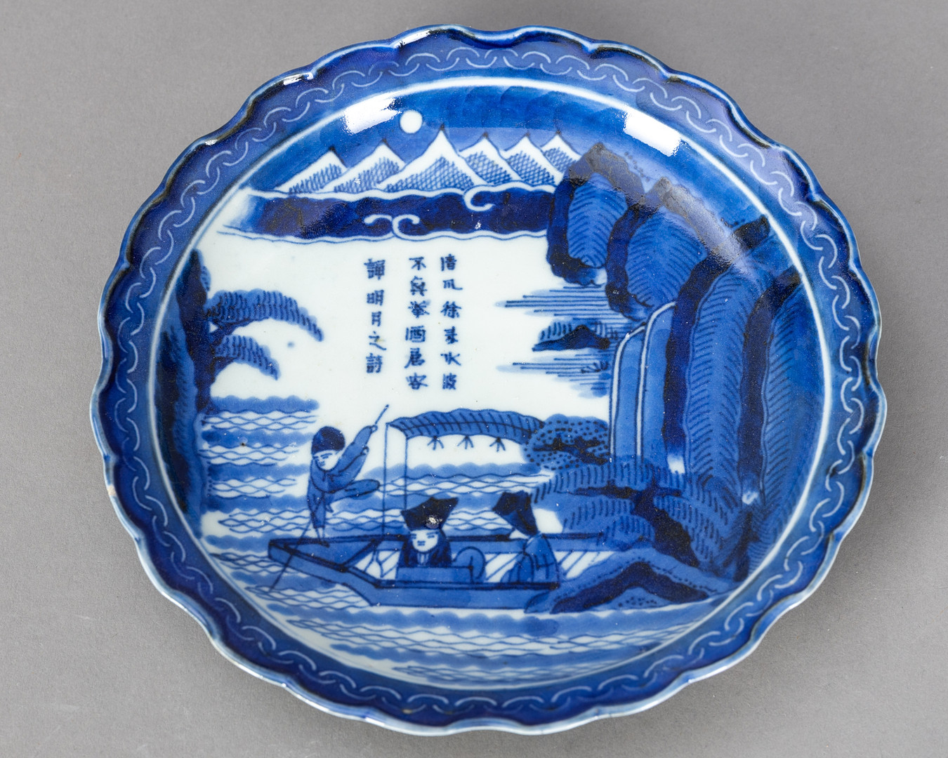 Blauweiße Schale im chinesischen Stil, Ko-Imari, 19. Jh.