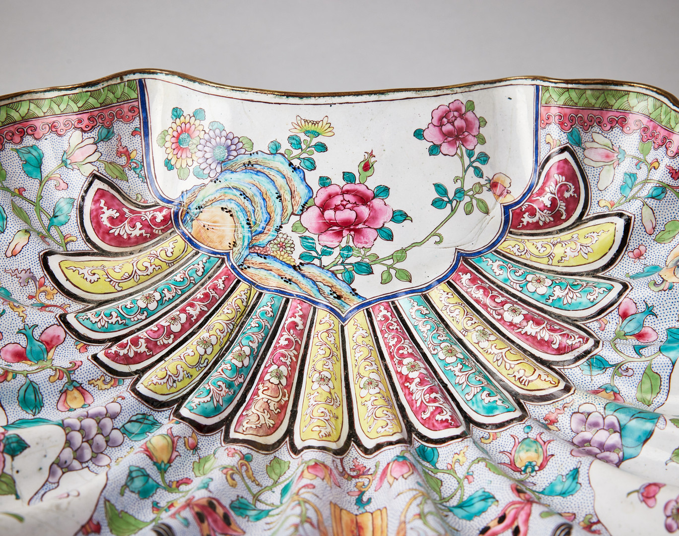 A 'VON HABSBURG DOUBLE-HEADED EAGLE' ENAMEL SHELL BASIN.