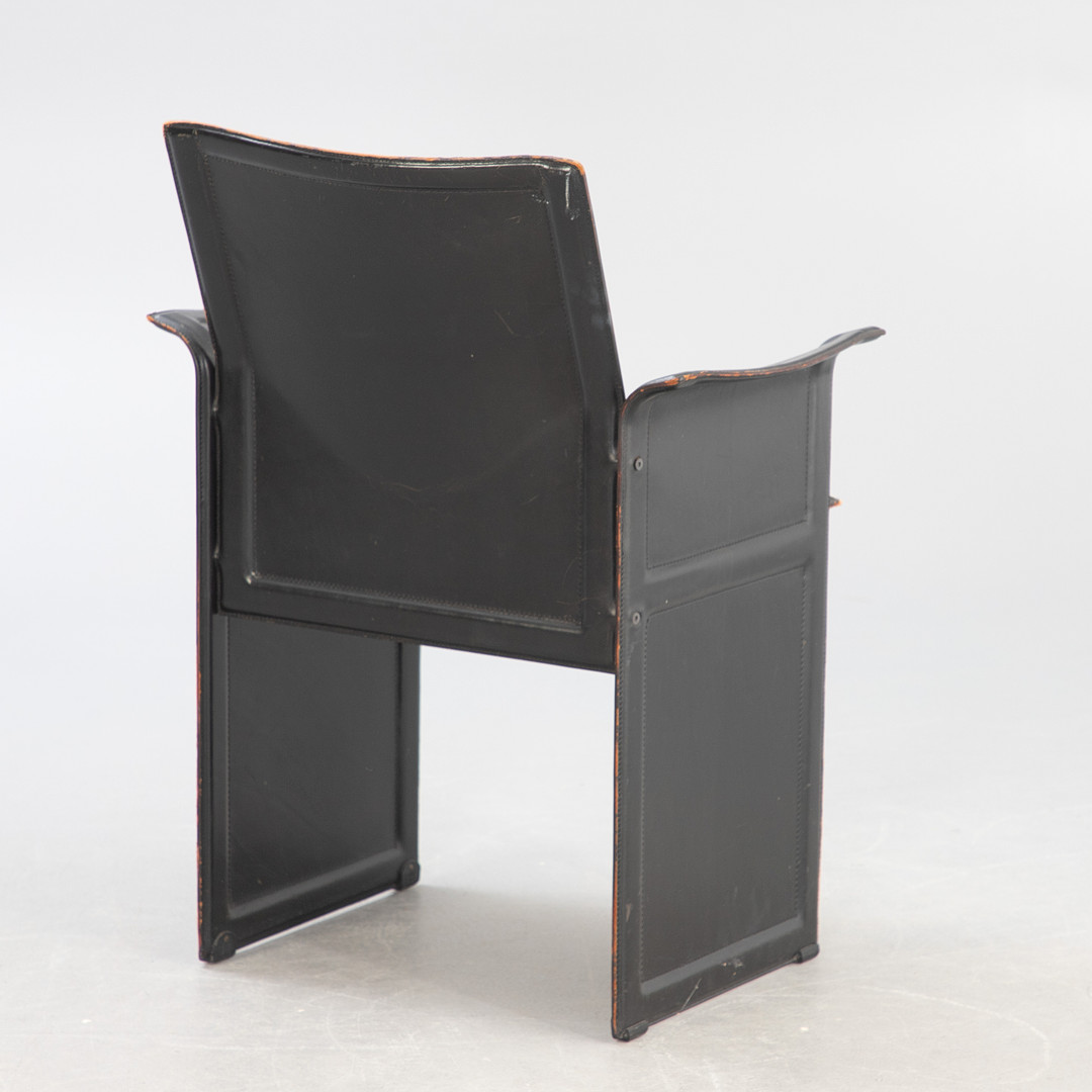 TITO AGNOLI. Matteo Grassi. Lederstuhl 