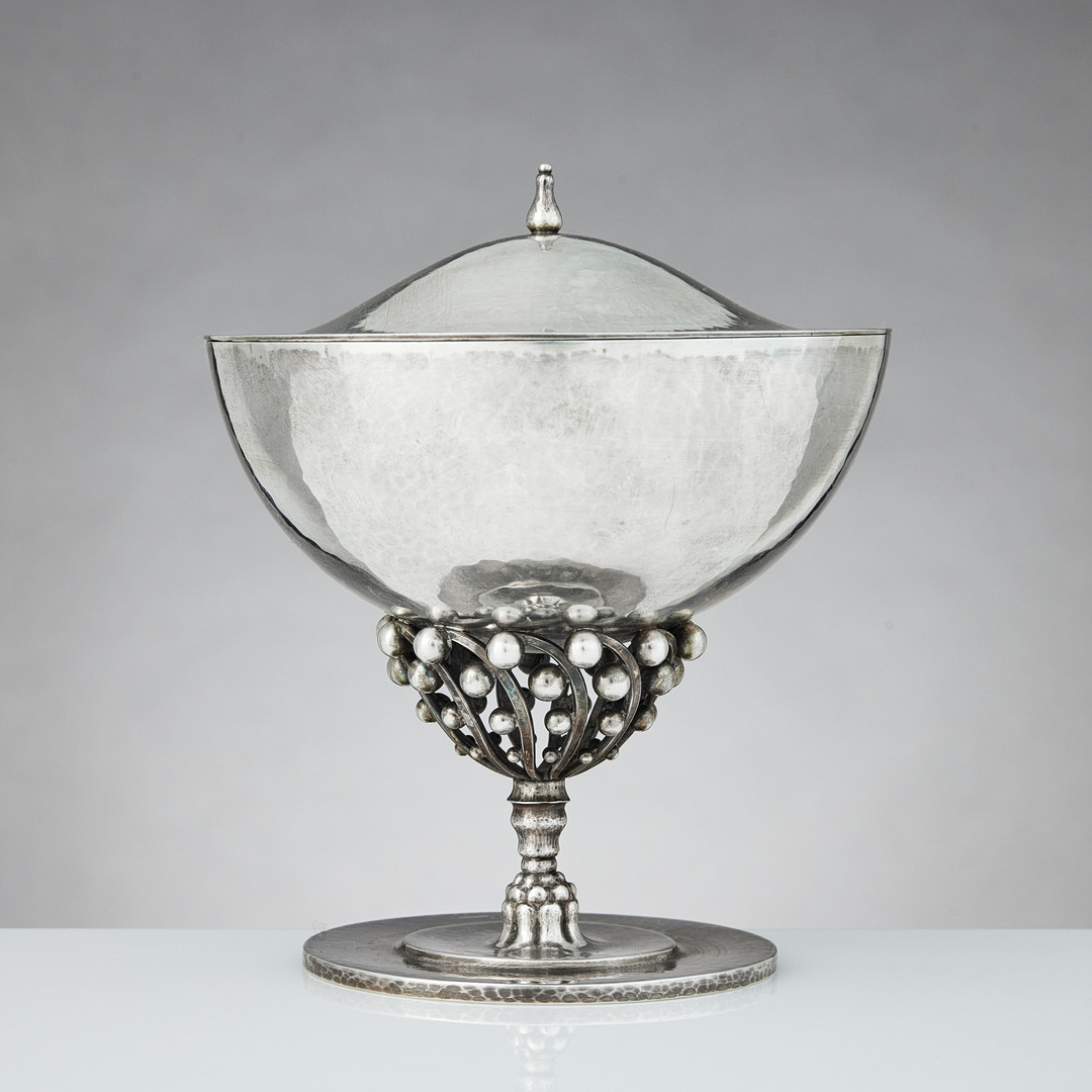 JOHAN ROHDE. Bonboniere, sterlings silver, Georg Jensen, Köpenhamn 1915-1930. Design nr 43.