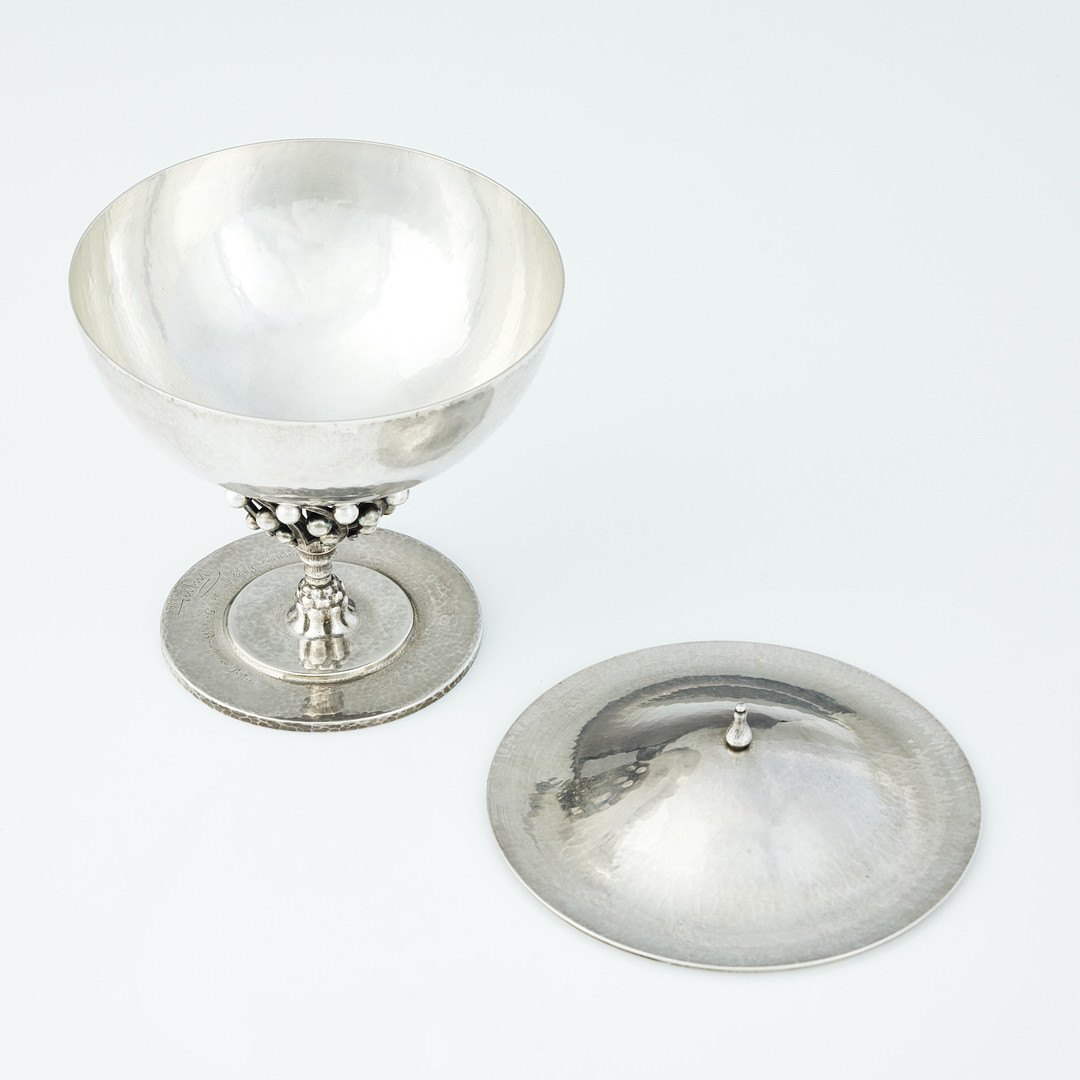 JOHAN ROHDE. Bonboniere, sterlings silver, Georg Jensen, Köpenhamn 1915-1930. Design nr 43.