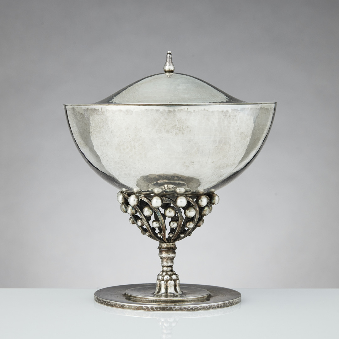 JOHAN ROHDE. Bonboniere, sterlings silver, Georg Jensen, Köpenhamn 1915-1930. Design nr 43.