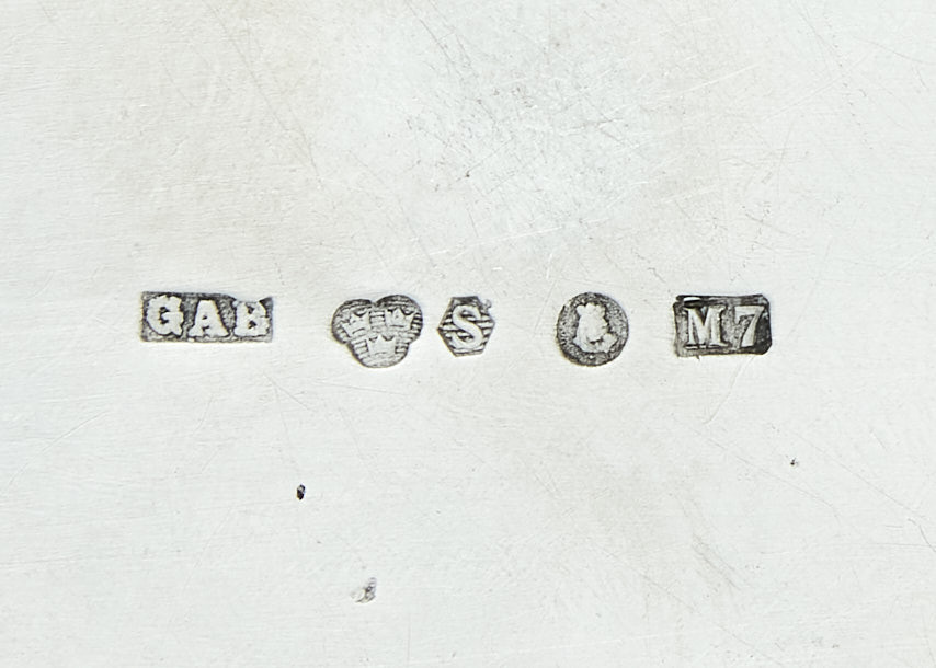 CARIN WÄSTBERG. Bonbonjär, silver och emalj, GAB, Stockholm 1914. Signerad CW.