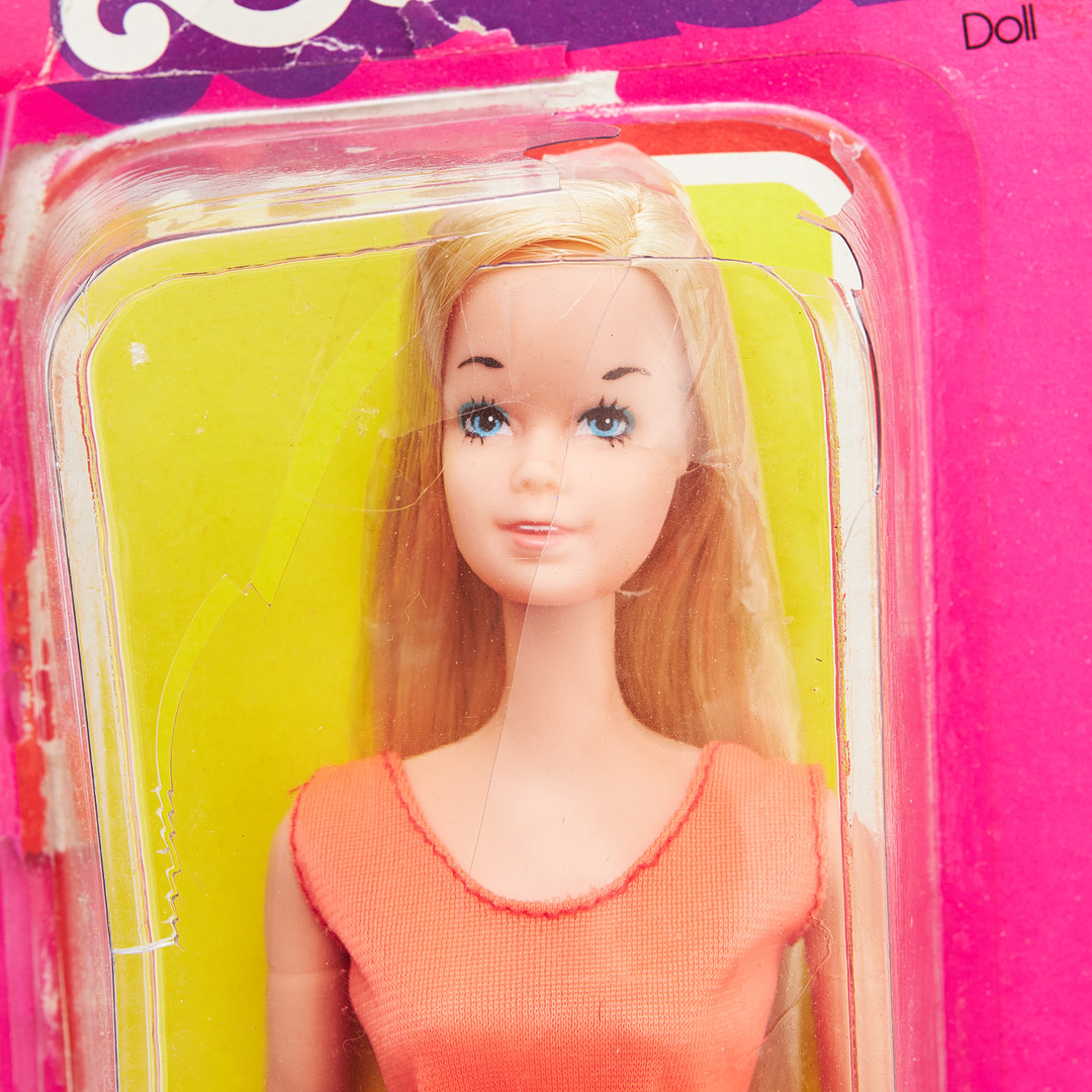 BARBIE AND HER SUPER FASHION FIREWORKS, #9805 Blonde Long Hair with Stacey Head, © Mattel Inc 1958 Korea, OUTFIT, (1977), Mattel.